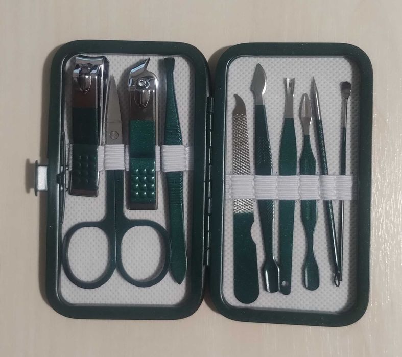 Маникюрный профессиональный набор из 10 предметов