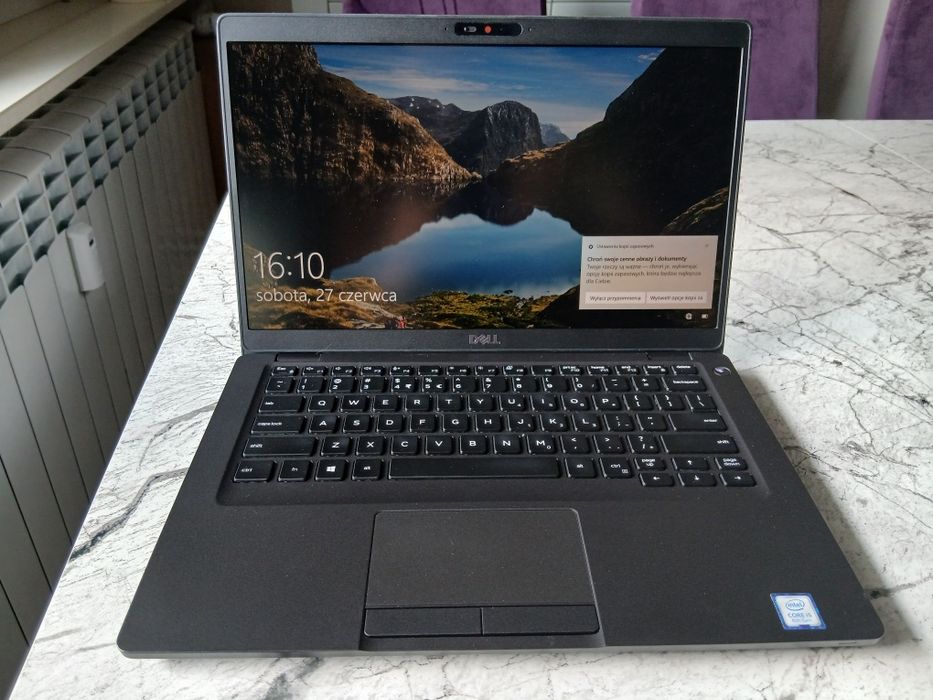 Laptop DELL LATITUDE 5400 16 GB RAM 256 SSD bardzo dobry stan