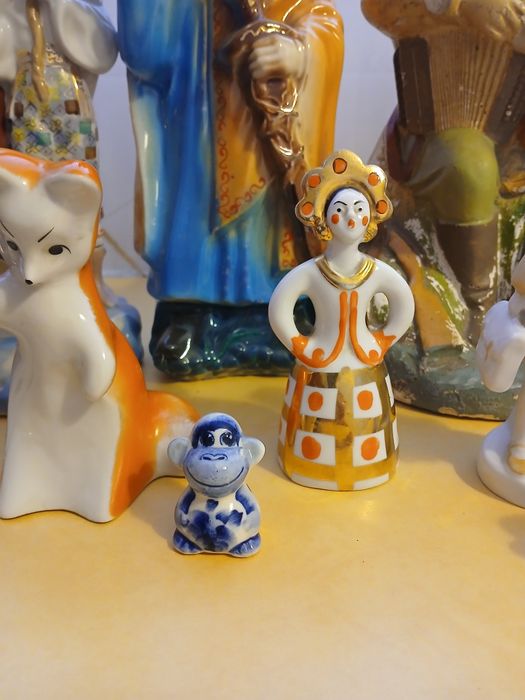 Статуэтка Гуцул , Матрешка, штоф и др