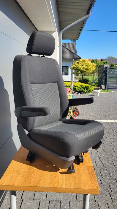 Fotele obrotowe Vw California, Multivan T6.1 T6 T5  obrotnice