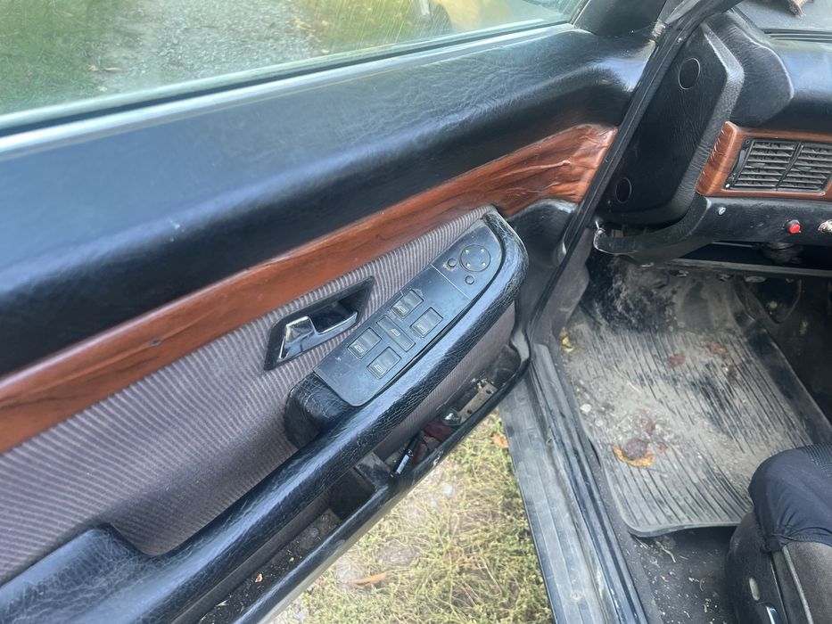 Продам Audi 100 C3