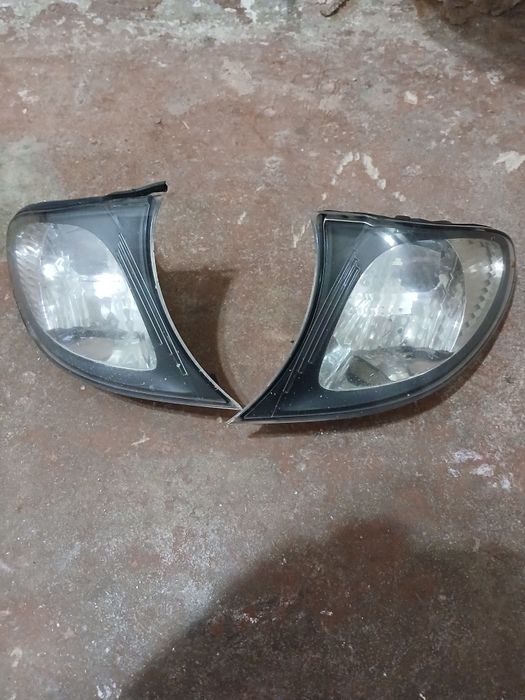 Sprzedam klosze lamp AL i kierunkowskazy do e46 Lift