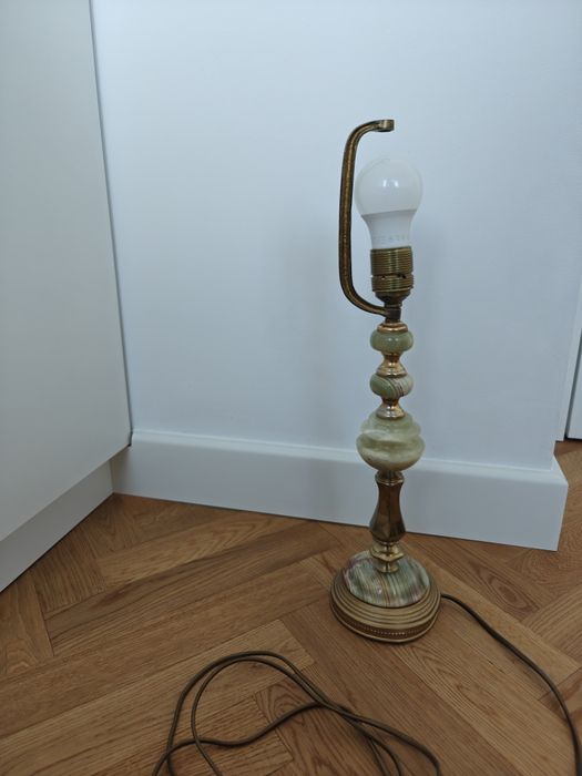 Lampa stara do naprawy