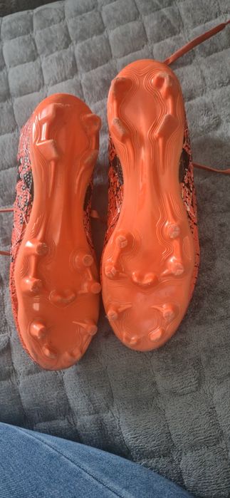 Buty do gry w piłkę