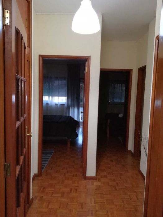 Quarto Amial  Transportes  em Frente