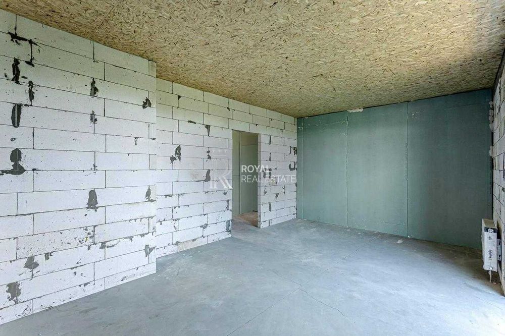 Продаж Таунхаус Гатне 180 м² 3 сотки 3 кімнати Бомбосховище Двір 50 м² 2 паркомісця 20 хв до метро Теремки