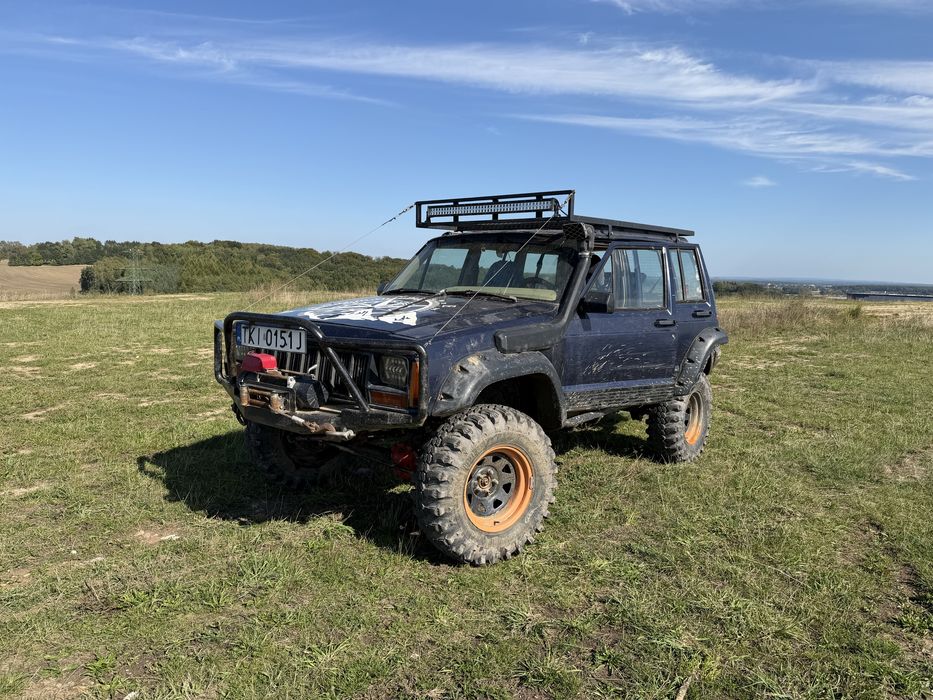 Jeep cherokee XJ 1996 2.5 benzyna LPG 2 wyciągarki, OFFROAD