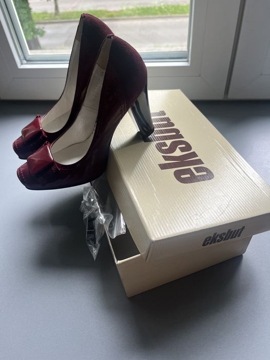 Czółenka 37 skóra lakierowana