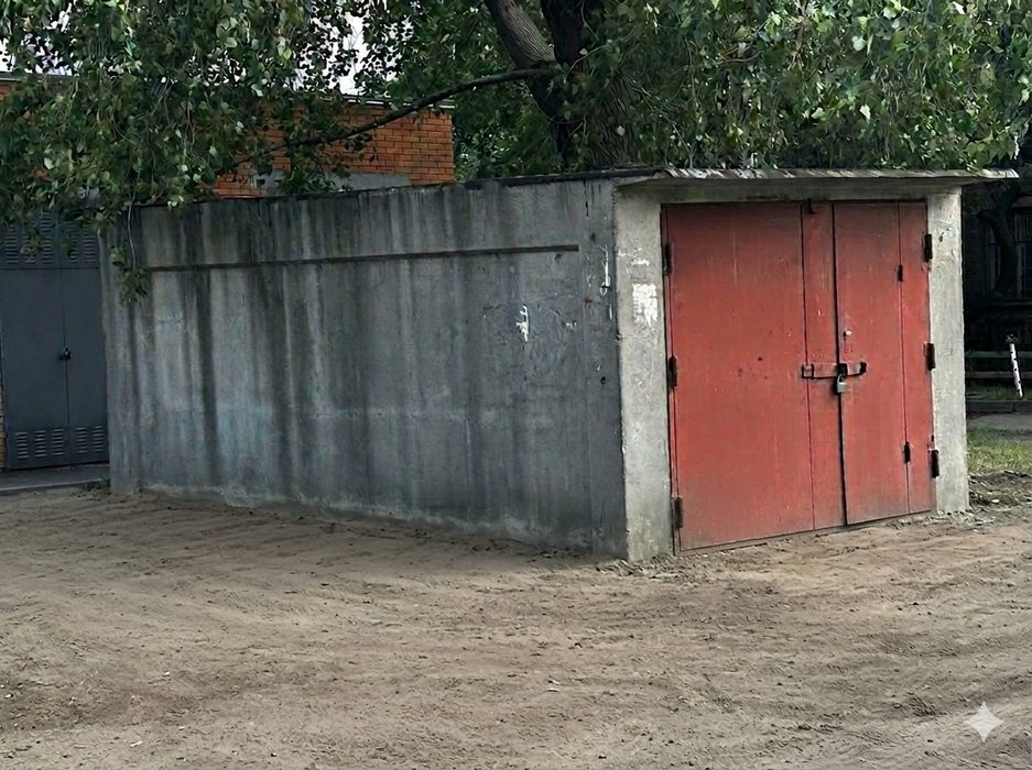Продам Гараж ЖБИ 6 на 3.6 вул.Хорольська 5