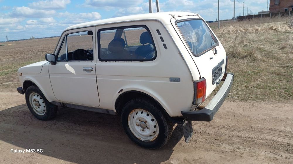 Нива тайга  бампер капот