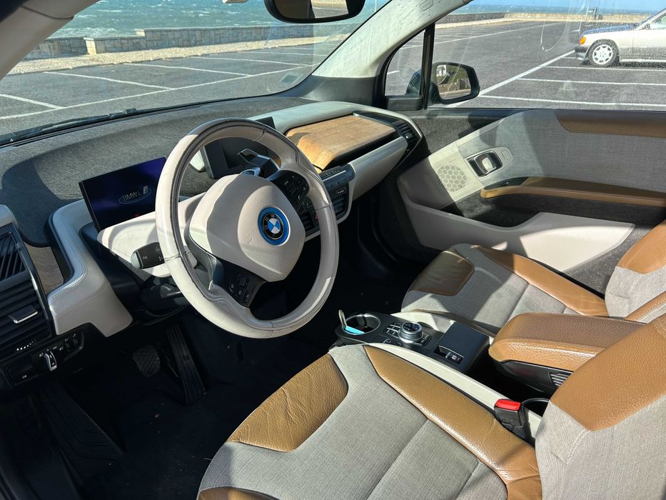 BMW I3 excelente