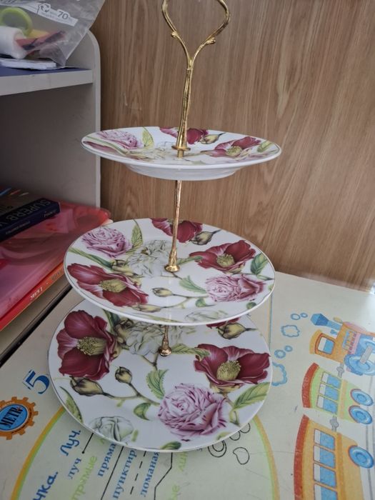 конфетница,етажерка керамическая