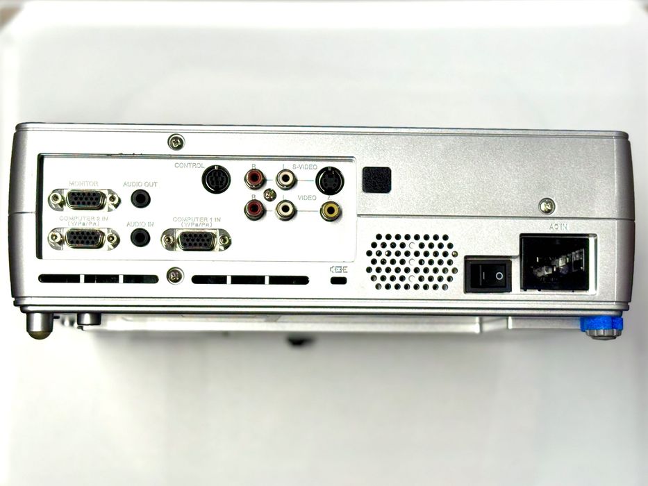 Projektor Toshiba TDP-S35 - nowa lampa 46h!