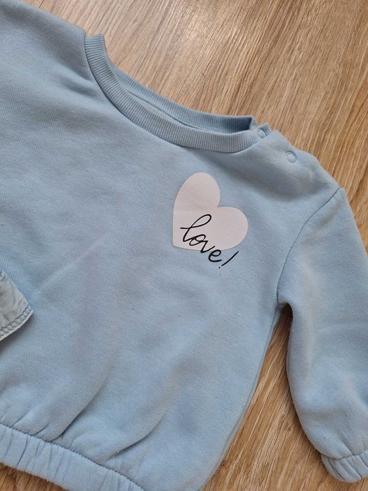 Bluza love i spodenki na szelkach 74 cm