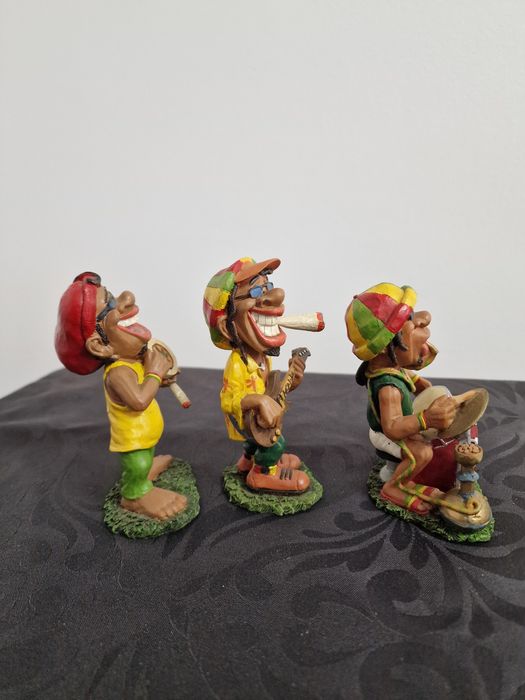 Conjunto 3 Estatuetas musicais Rasta/Reggae Vintage 12cm