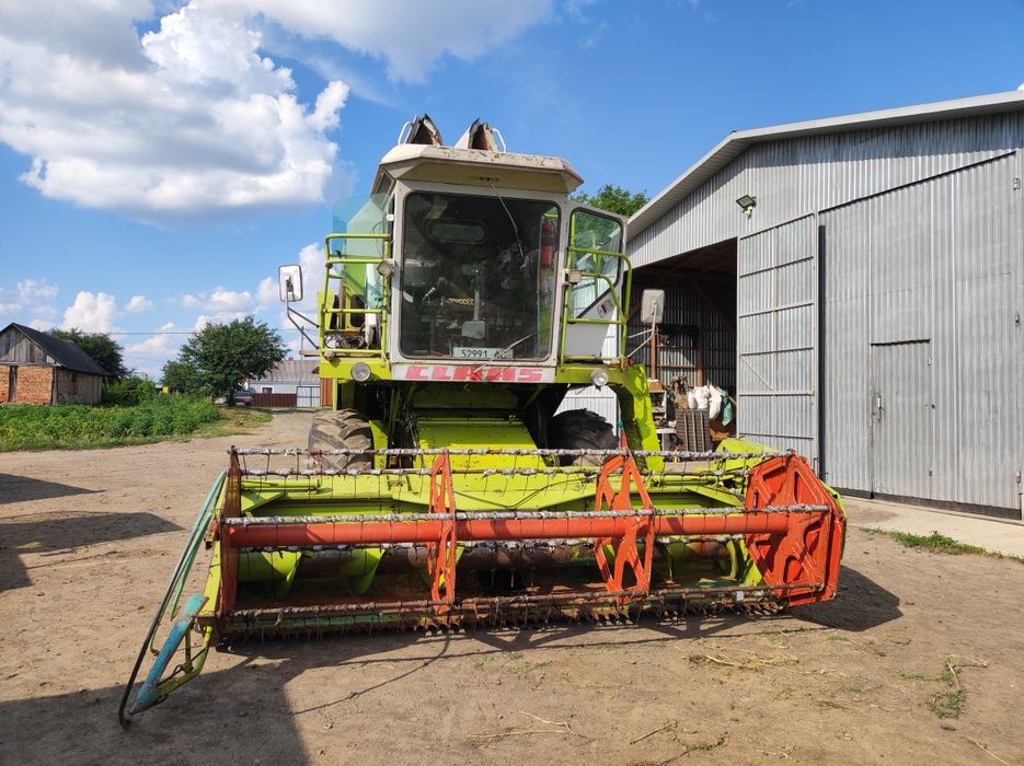 Claas Dominator 76 гідрохід, Mercedes двигун