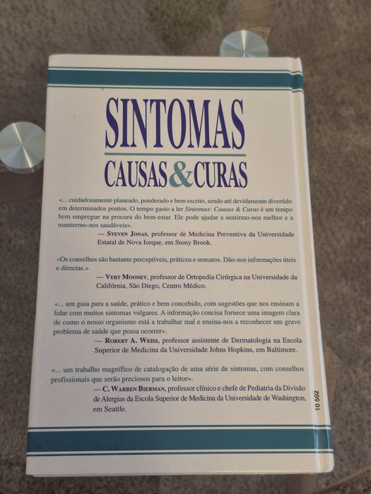 Livro do Circulo de Leitores "Sintomas,Causas & Curas "