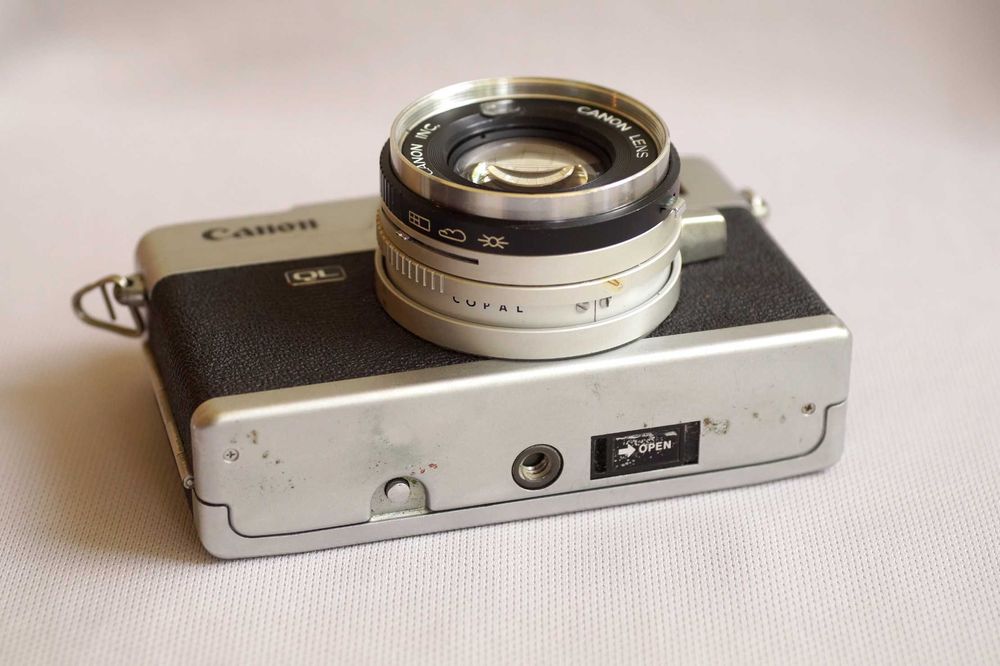 Canonet QL17 + Canon 40mm f/1.7