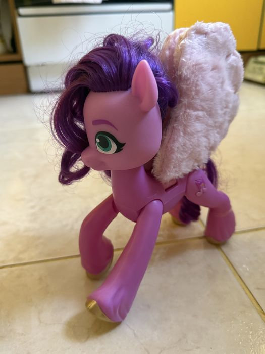My little pony  петалс співає