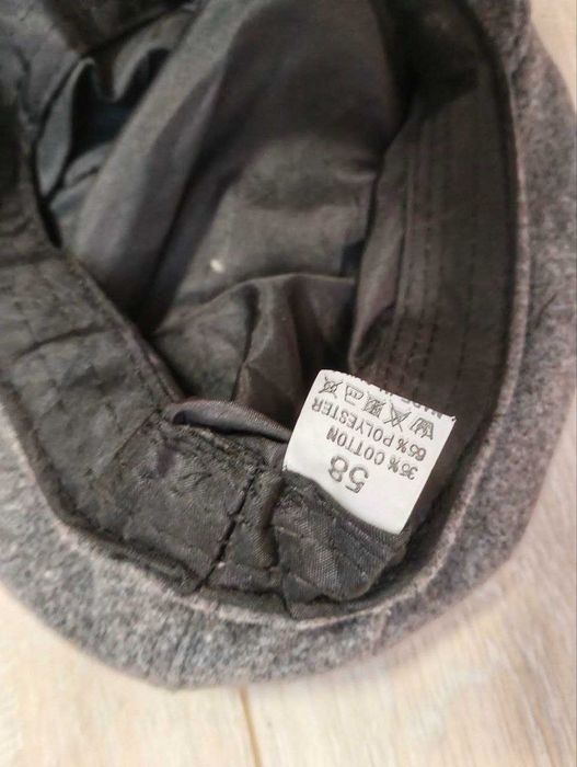 Кепка 58 розміру, стан нової