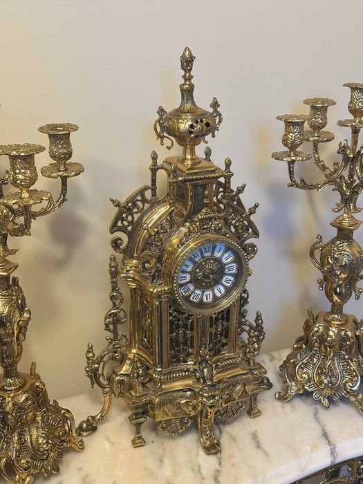 годинник камінний з канделябрами часы каминные винтаж часы в кабинет