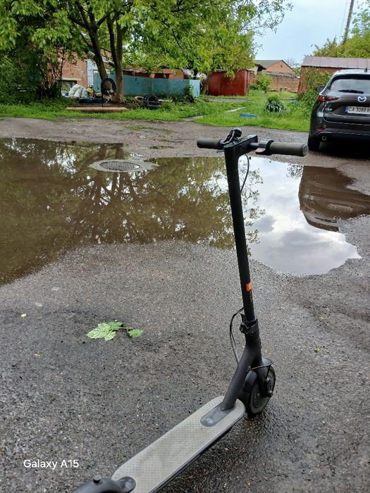 Електросамокат Xiomi Mi Electric Scooter Essential Black