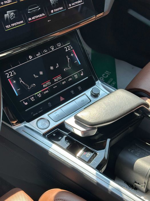 Продам Audi e-tron Prestige 2019 рік можлива розстрочка,кредит,обмін!