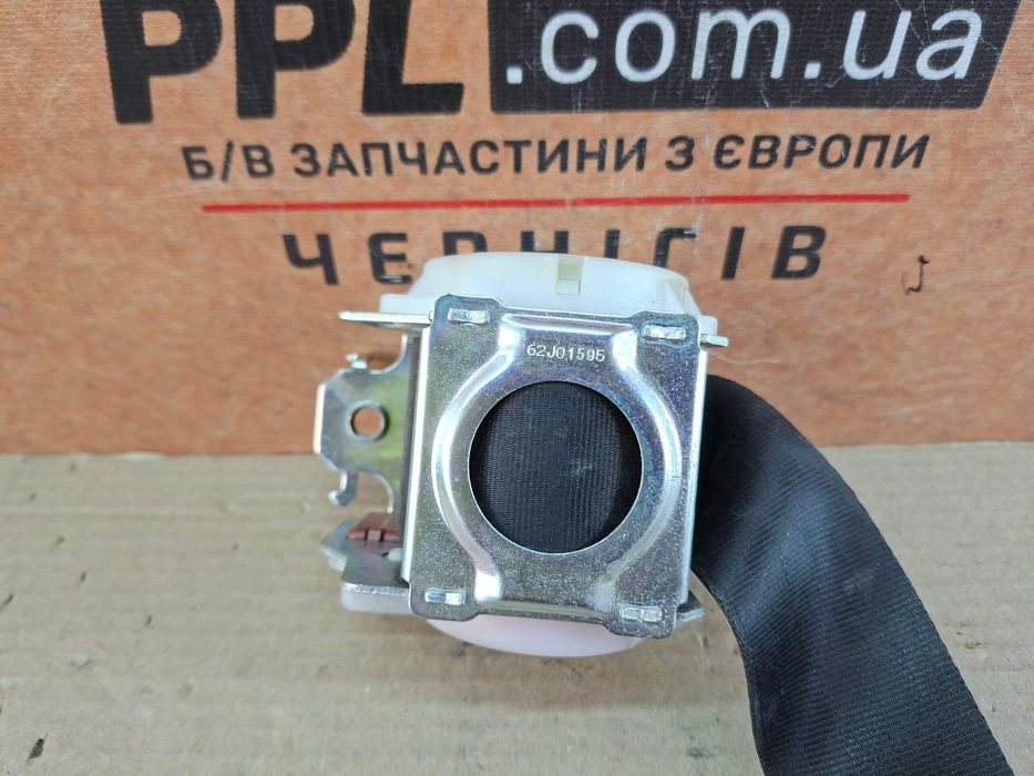 Peugeot Partner II 08-18 ремень безопасности задний левый 96700779XX