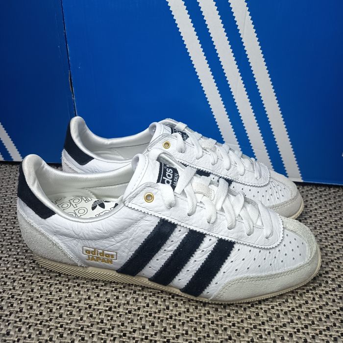 Шкіряні кросівки Adidas Originals Japan W