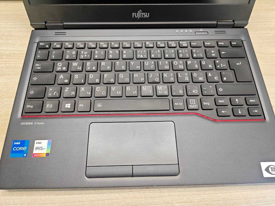 70шт Fujitsu LifeBook U7311 Core i5-1135G7, 8GB RAM, SSD 256 GB