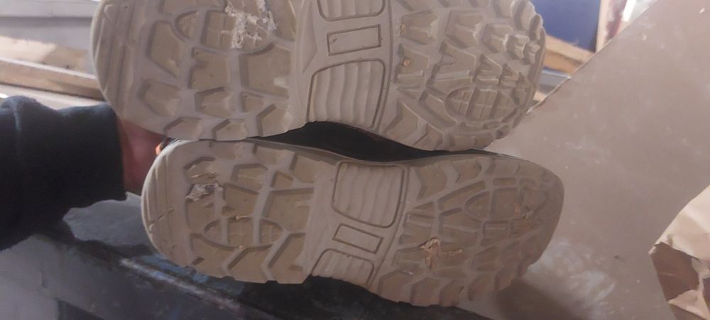 Bota N°44 Biqueira Aço  Palmilha DEXTER Usado bom estad  faço entrega