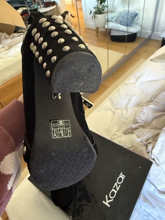 Botki kazar z cwiekami