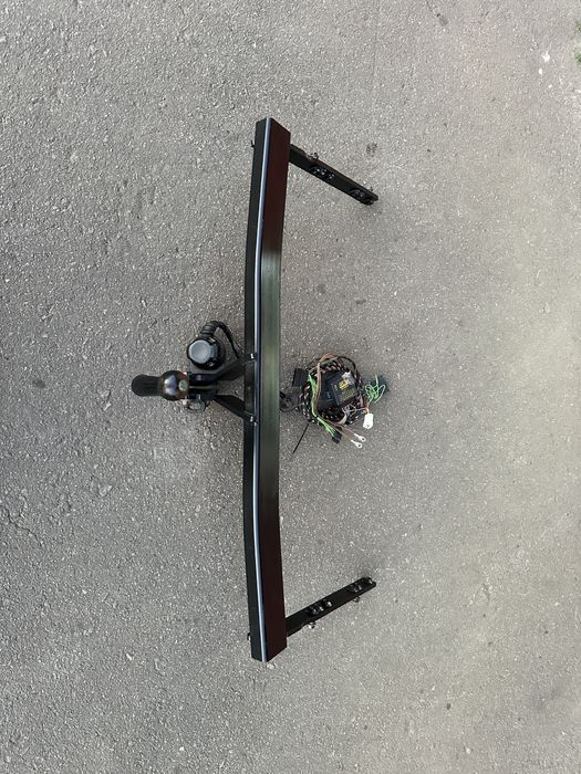 Фаркоп форкоп шкода фабія 2 skoda Fabia 2007/2014 рік оригінал