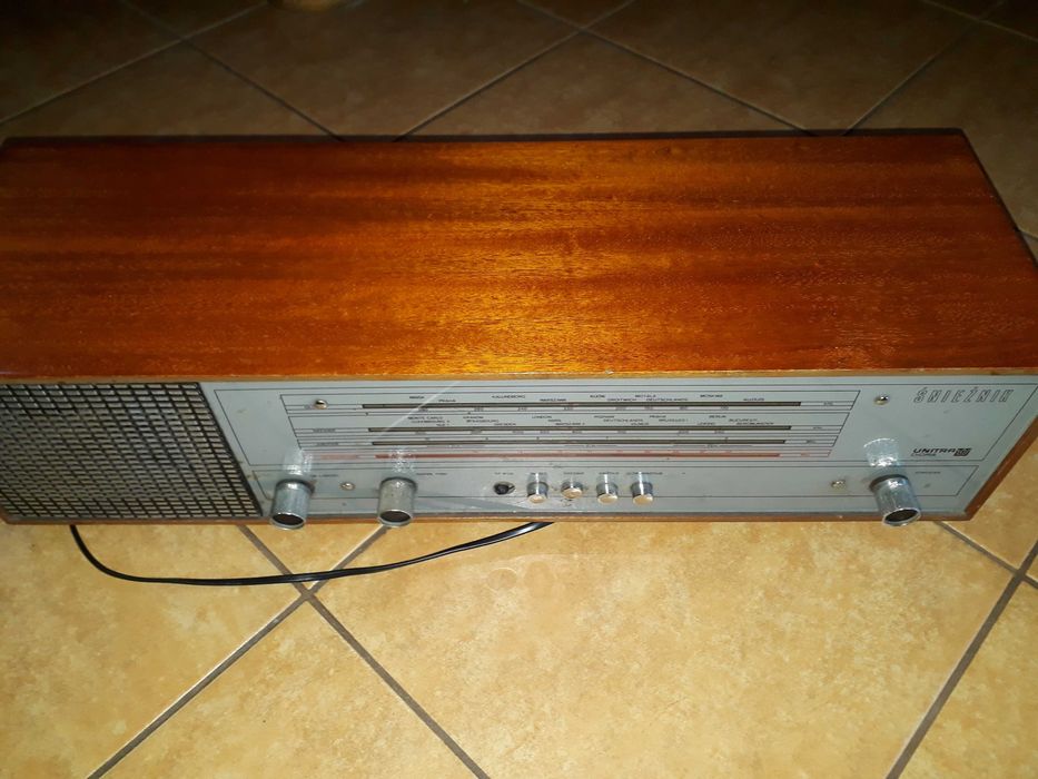 radio śnieżnik retro