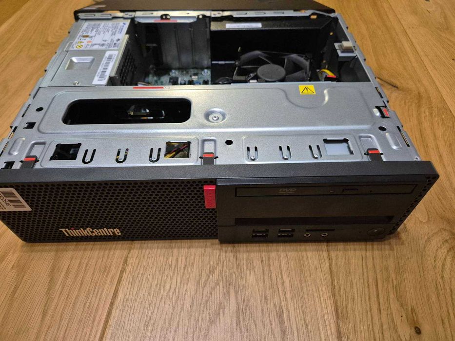 Lenovo M710S Intel i5 7500 - Bez RAMu i bez dysku.