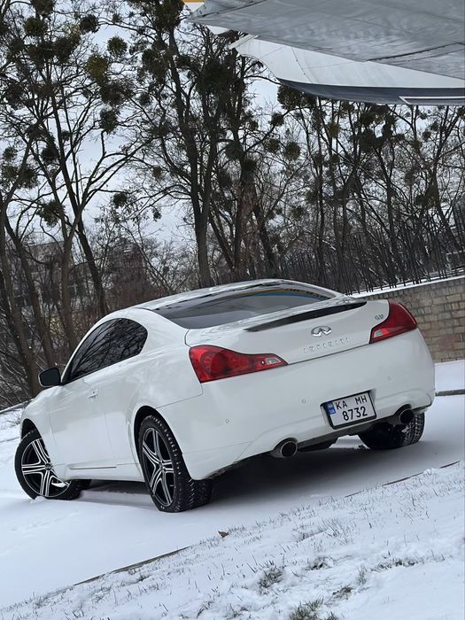 Infiniti G37 Coupe 2010