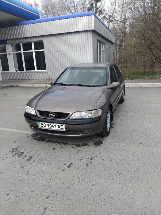 Продам авто Опель Вєктра Б 1998