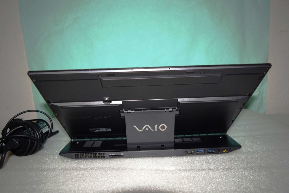 Laptop Tablet Sony Vaio Duo 13 SVD1321C5E 13.3" i5/8GB/256SSD 4G MŁAWA