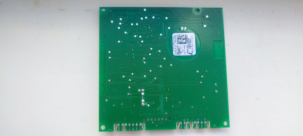 Продам плату Аристон Велис