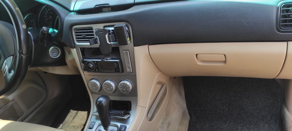 Продам Subaru Forester