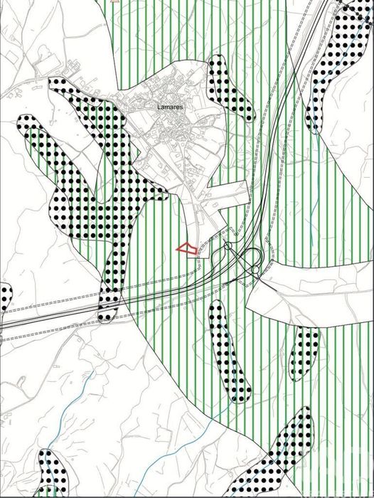 Terreno para construção em Mouçós e Lamares de 3484,00 m2