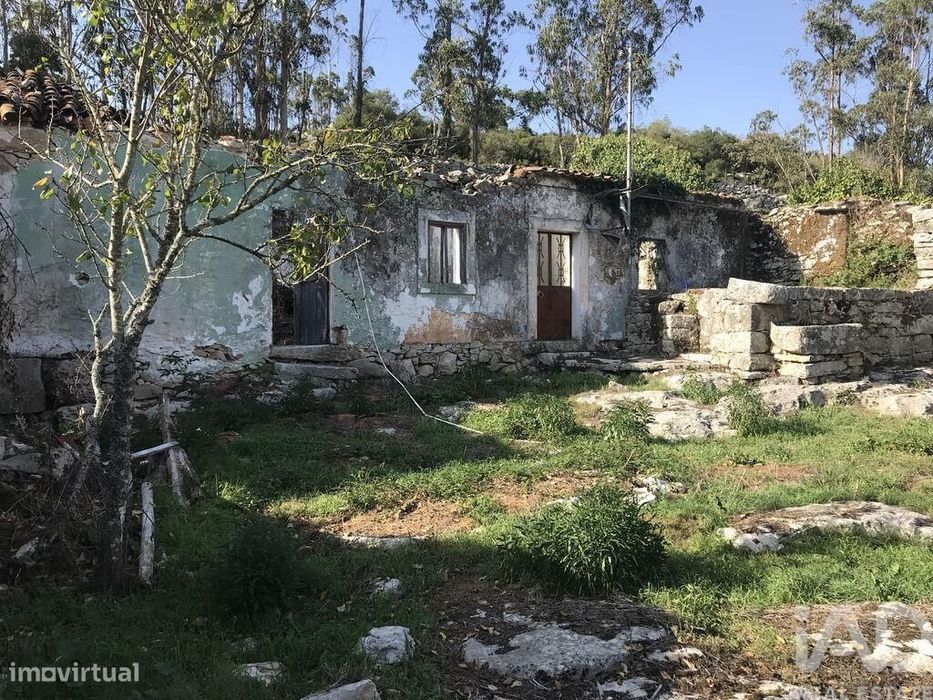 Quinta T2 em Serro Ventoso de 189,00 m2