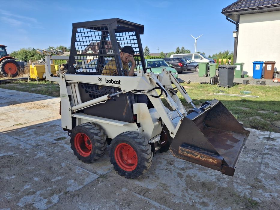 Miniładowarka bobcat 343 kubota diesel chłodzony cieczą wyjście hydr łyżka ładowarka weidemann schaeff