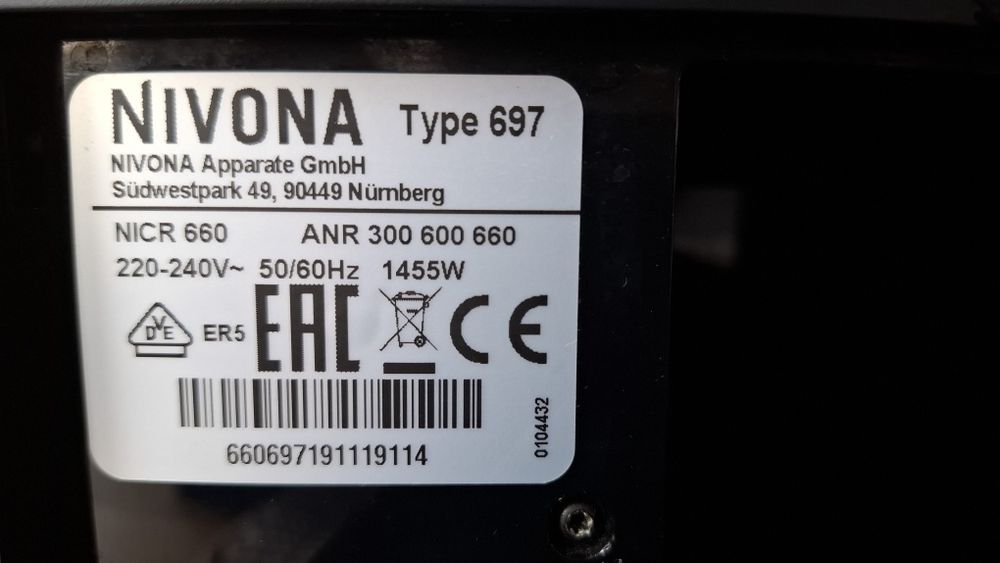 Ekspres ciśnieniowy NIVONA 697