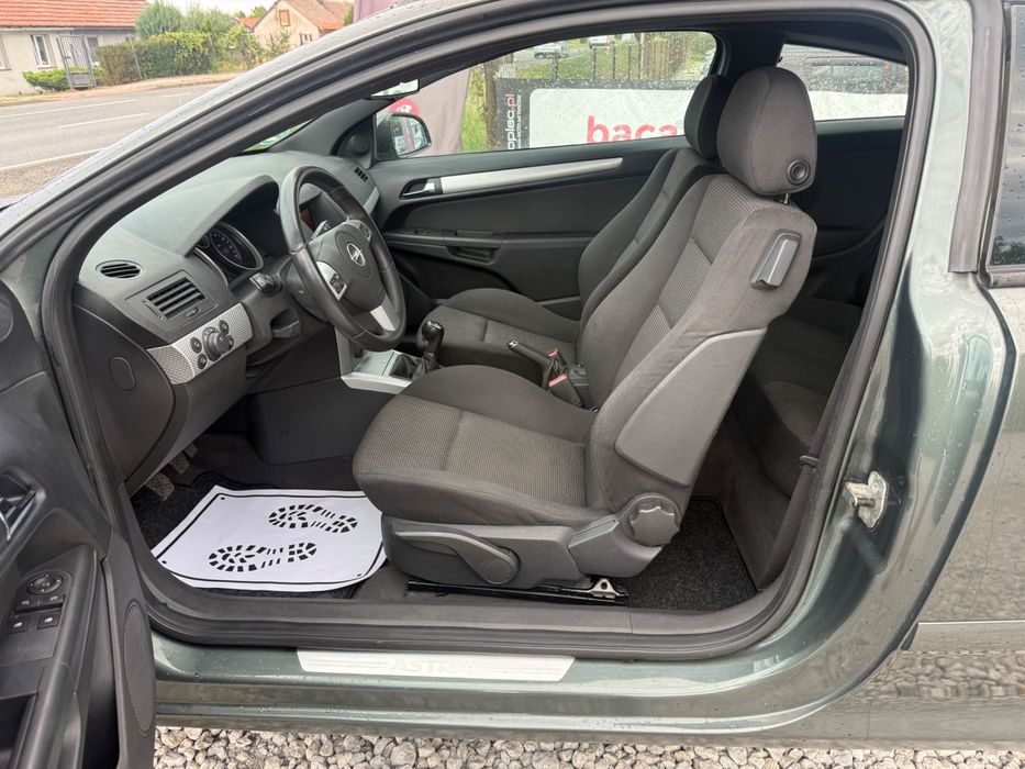 OPEL ASTRA GTC 2010 1.6 Sprowadzony/Opłacony Nowe Sprzegło,Nowe Opony