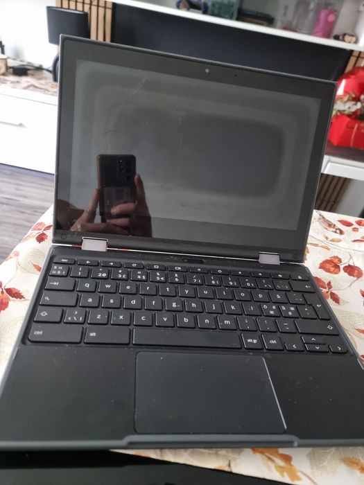 Lenovo 300e chromebook