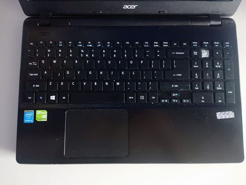 Laptop Acer e15  e5 571g