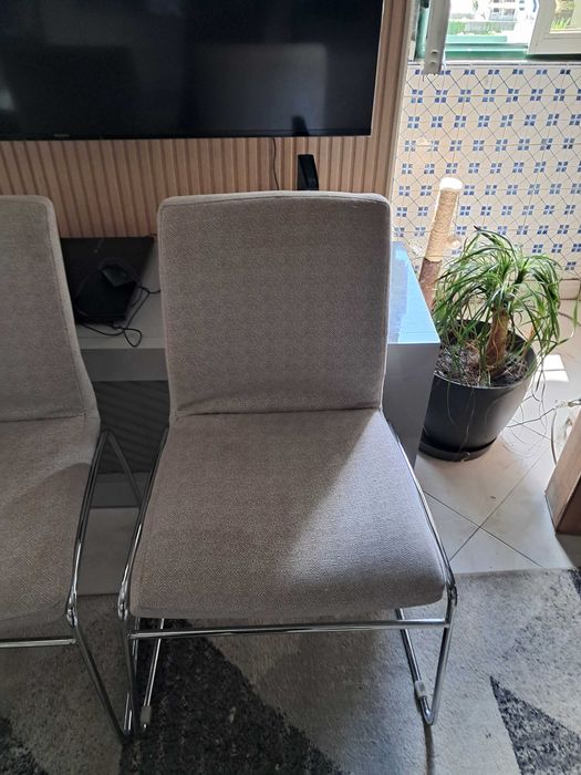 Cadeiras para mesa de  jantar
