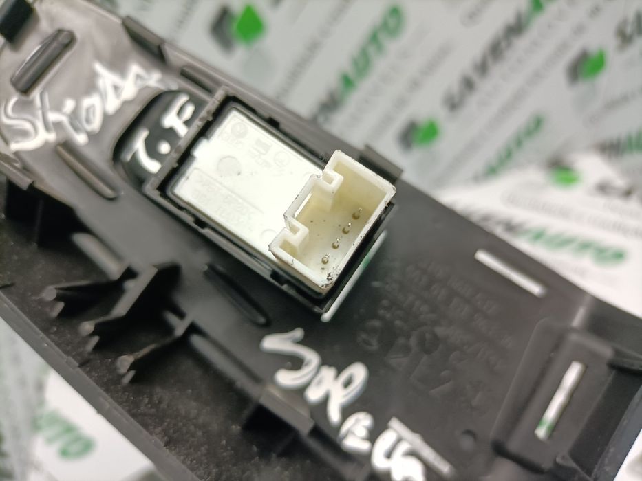 Comando / botão / interruptor vidros trás esquerdo SKODA Superb II Hat