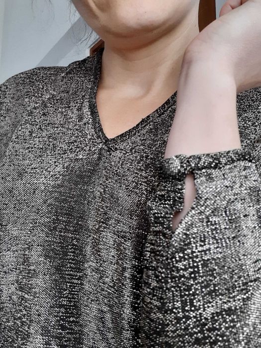 brokatowa bluzka długi rękaw